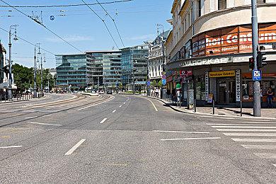 《王者荣耀》联名《合金弹头》 首发新英雄莱西奥正式上线